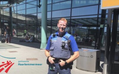 Saugesni vietos teisėsaugos pareigūnai Schipholo oro uoste su ZEPCAM